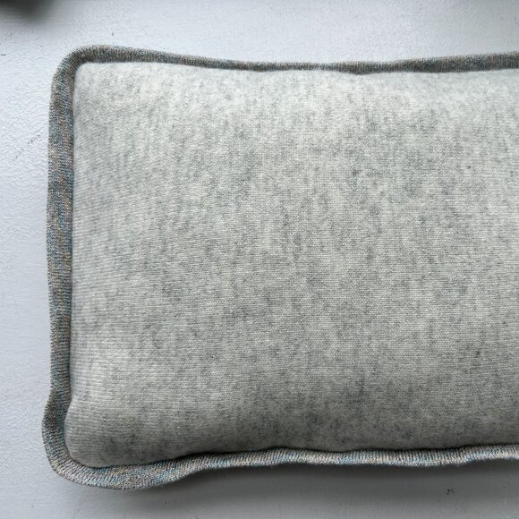 Sleepy Lids Cashmere eye mask and pillow travel set 100% cashmere - Picture 4 of 8